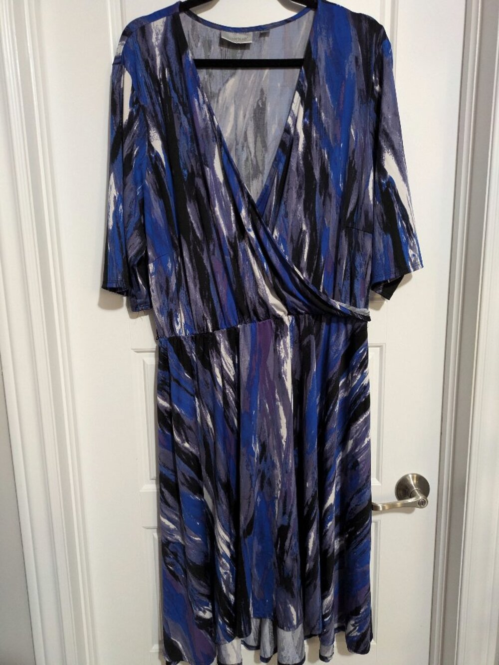 Avenue (US 22/24) Abstract Purple, Blue, Grey, White Midi Dress FAIR QUALITY